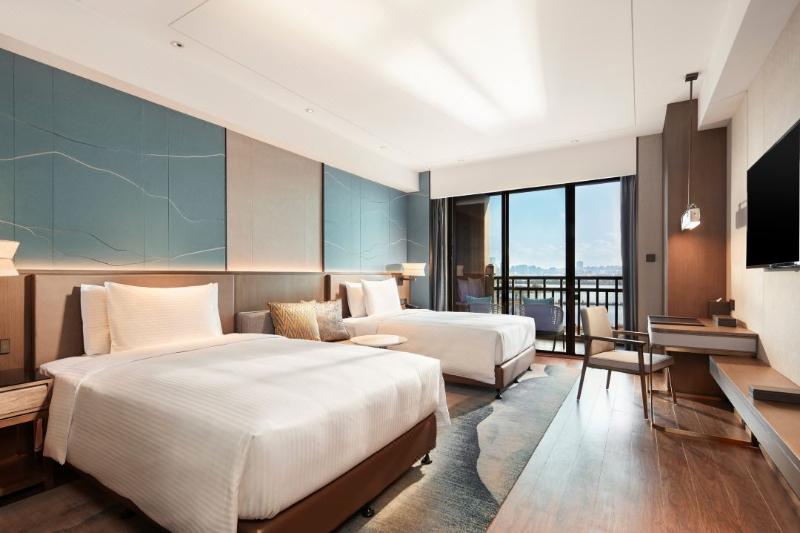 Song Hotel Kunming Dianchi image