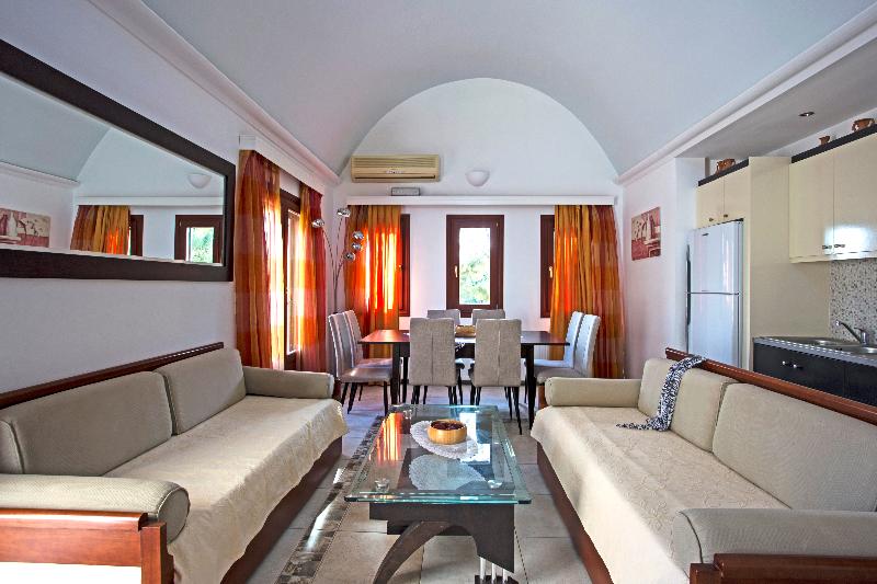 The Birds Villa Included Free Car Rental image