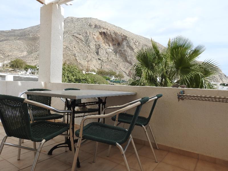 The Birds Villa Included Free Car Rental image