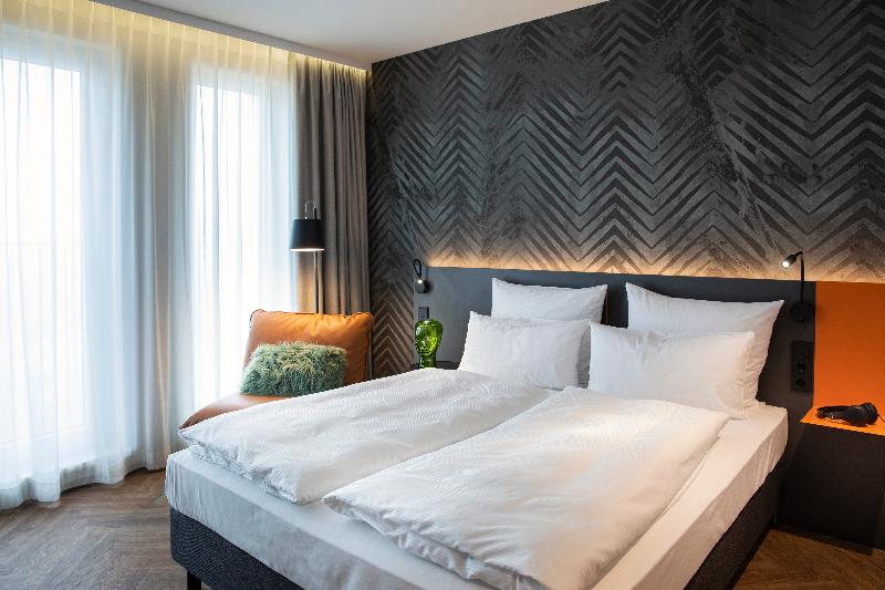 Loginn Hotel Berlin Airport - Alojamientos en BERLIN - SCHÖNEFELD AIRPORT