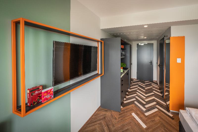 Loginn Hotel Berlin Airport - Alojamientos en BERLIN - SCHÖNEFELD AIRPORT