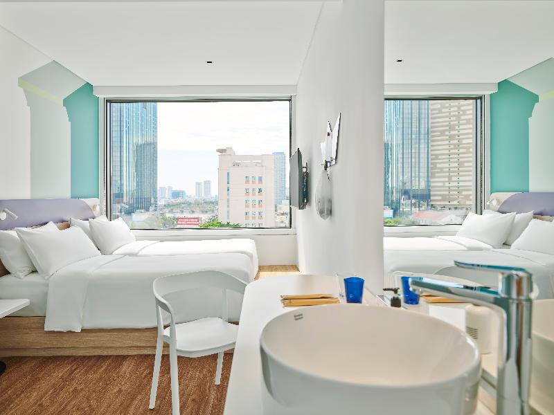 Tru by Hilton Da Nang City Centre image