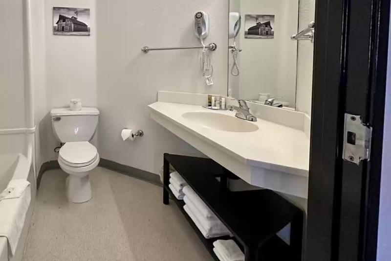 Quality Inn Yuba City image