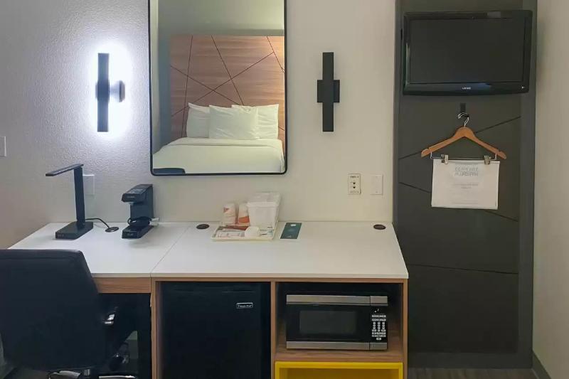 Quality Inn Yuba City image