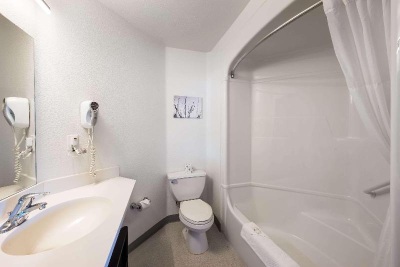 Quality Inn Yuba City image