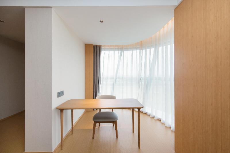 Ji Hotel Quzhou Qujiang image