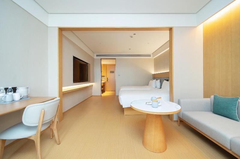 Ji Hotel Tongxiang South Qingfeng Road image