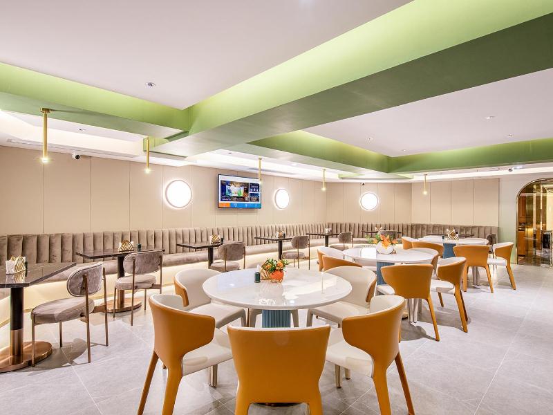 Orange Hotel Shenzhen Longhua Metro Station image