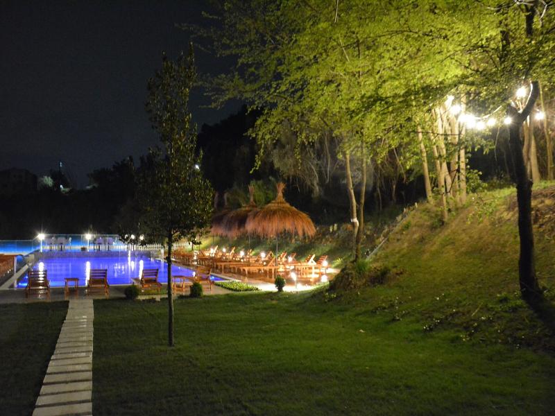 Padel Olivia's Hill Resort image