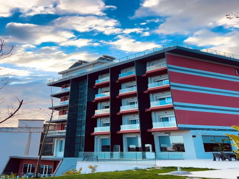 Padel Olivia's Hill Resort image