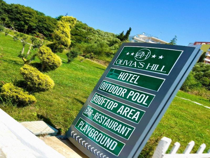 Padel Olivia's Hill Resort image