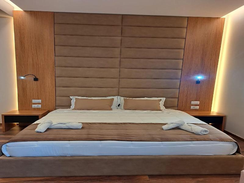 Padel Olivia's Hill Resort image