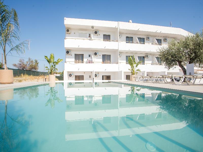 Nikos BnB