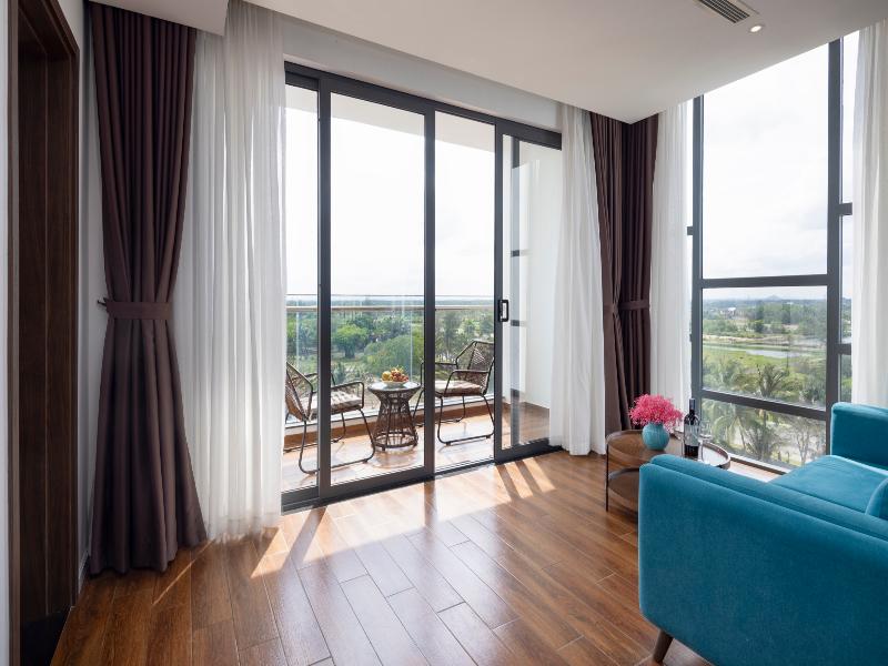 Le Palmier Ho Tram Resort image