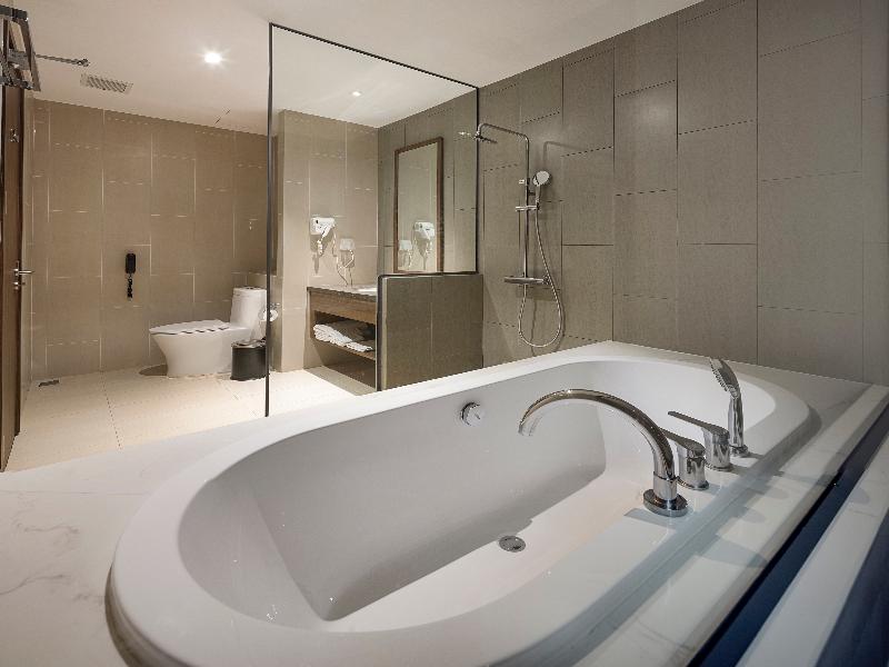 Le Palmier Ho Tram Resort image