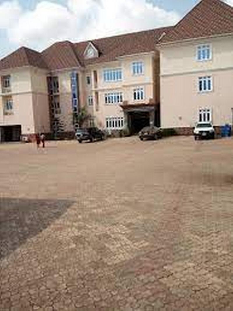 Monabliss Hotel & Suites