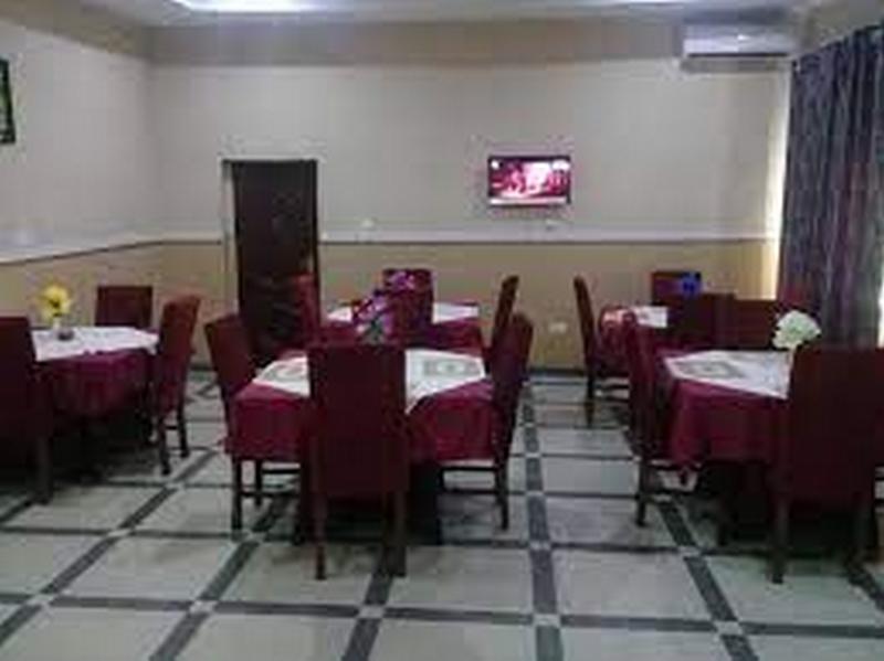 Monabliss Hotel & Suites