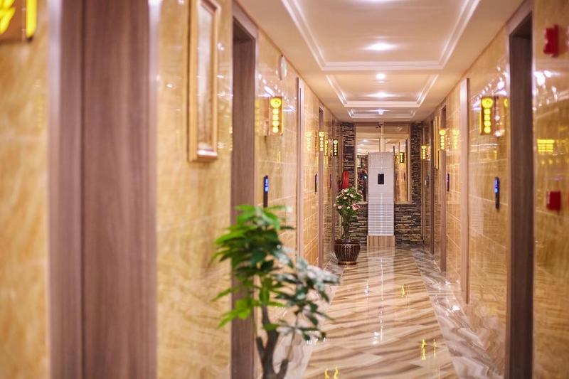 Corinthia Villa Hotel image