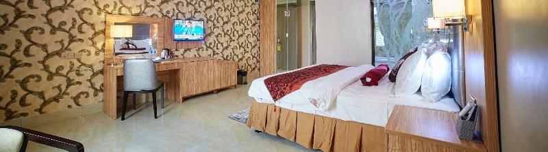 Corinthia Villa Hotel image