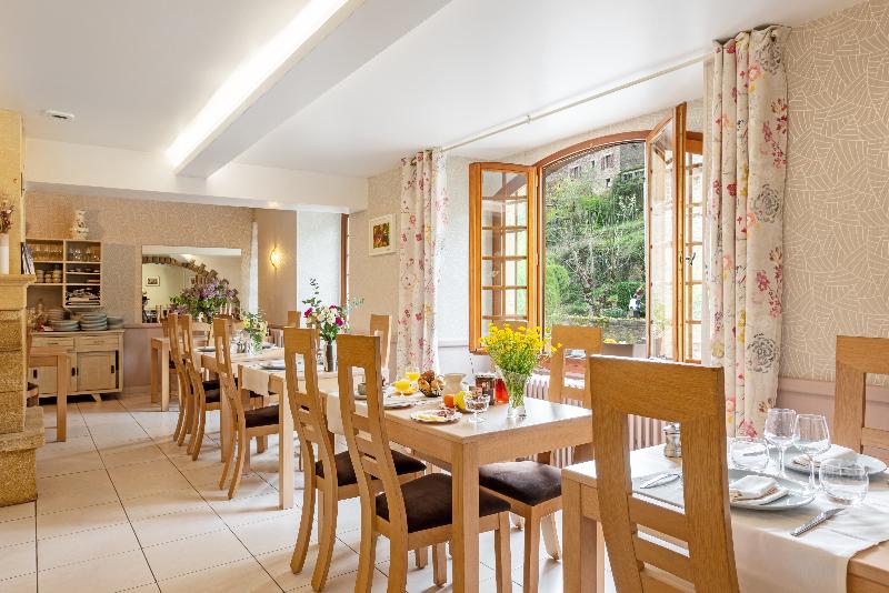 Logis Hotel Le Relays Du Chasteau image