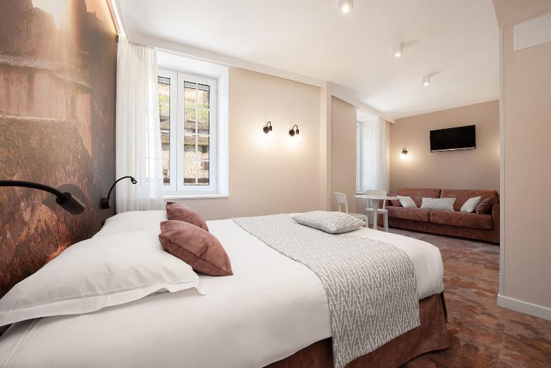 Logis Hotel Le Relays Du Chasteau image