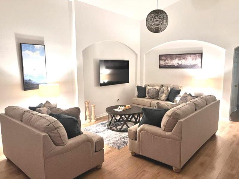Disney Area Luxury Homes image