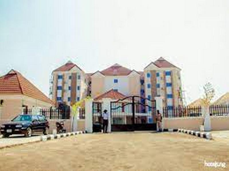 G-pinnacle Suites — main photo