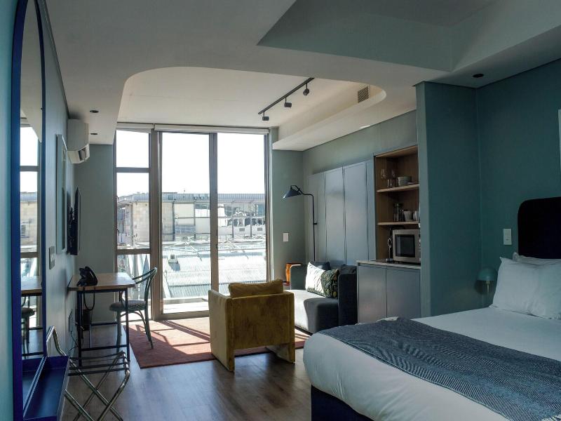 The Quarter Apartments image