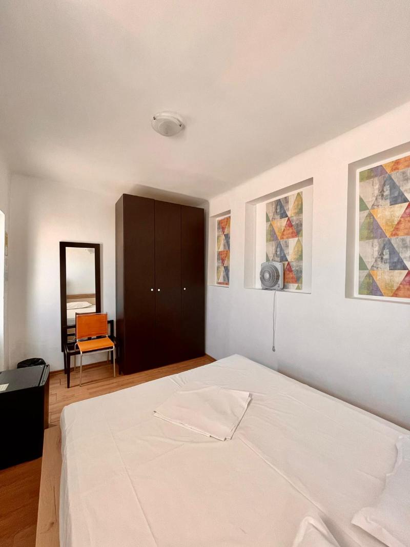 Hostel Cazino Nord image