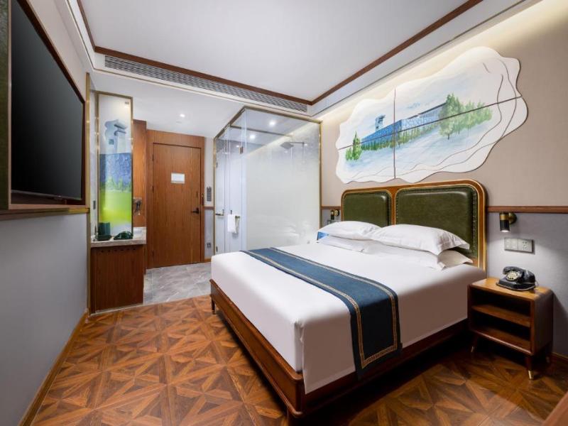Nostalgia S Hotel(National Convention Center) image