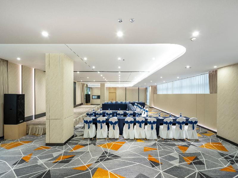 Holiday Inn Express Chengdu Tianfu Square
