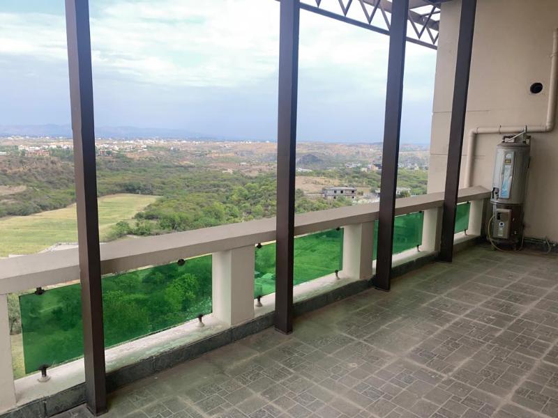 Balcony & Terrace