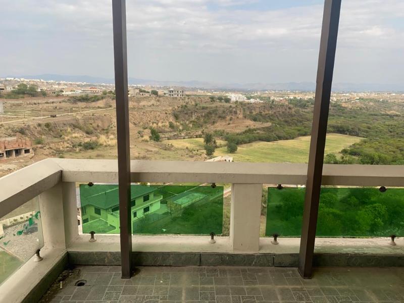 Balcony & Terrace