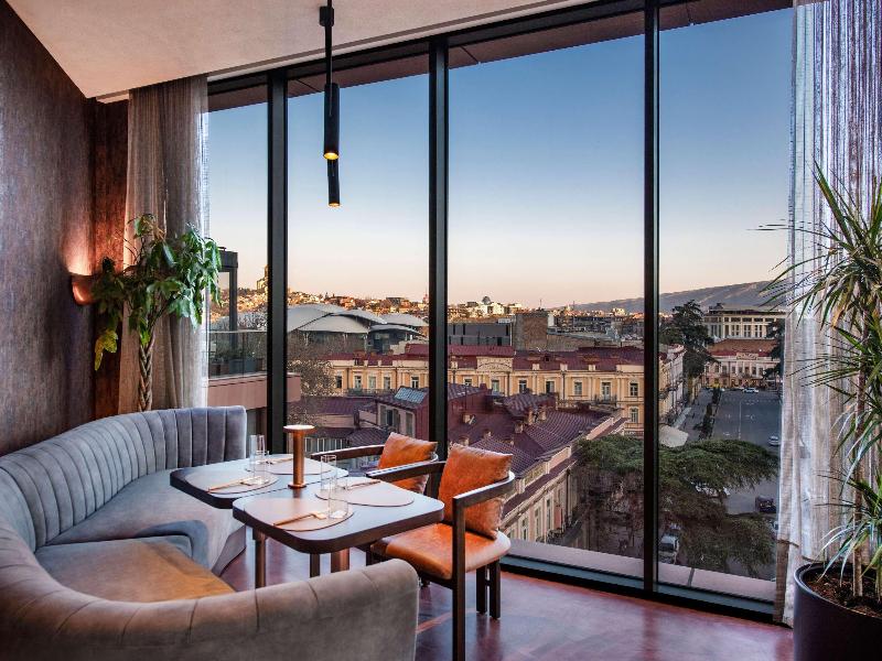 Swissôtel Tbilisi image