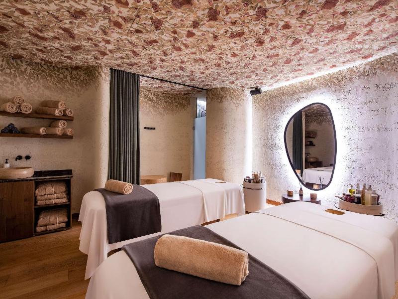 Swissôtel Tbilisi image
