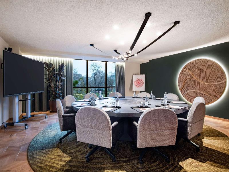 Swissôtel Tbilisi image