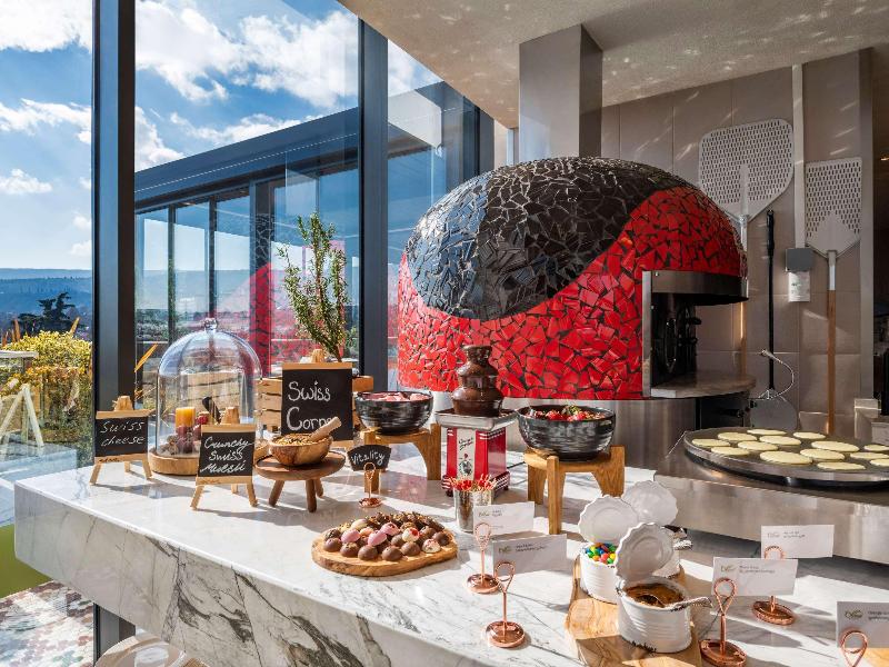 Swissôtel Tbilisi image