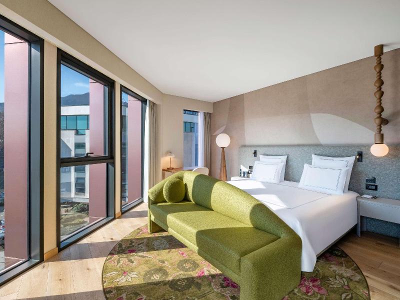 Swissôtel Tbilisi image