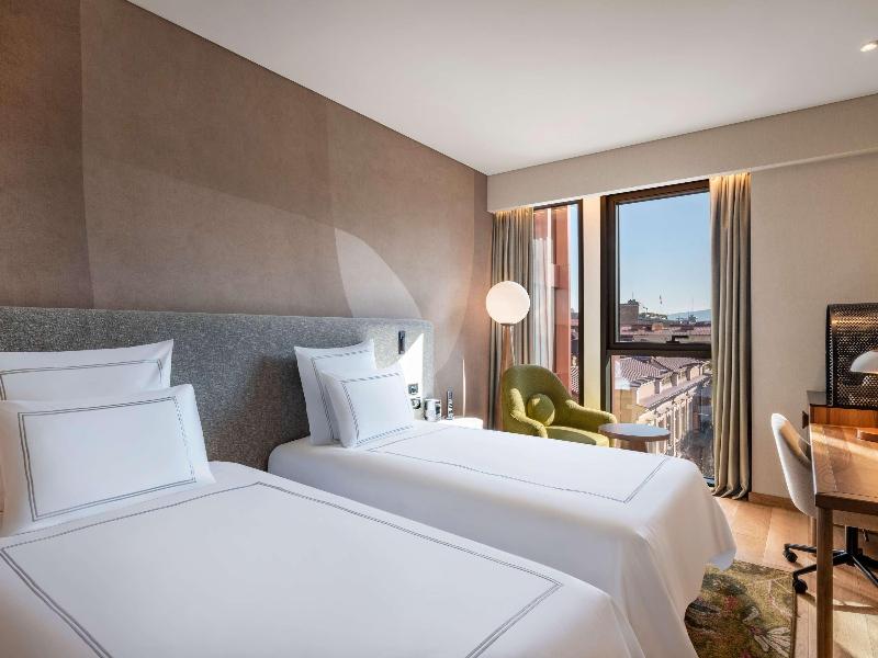 Swissôtel Tbilisi image