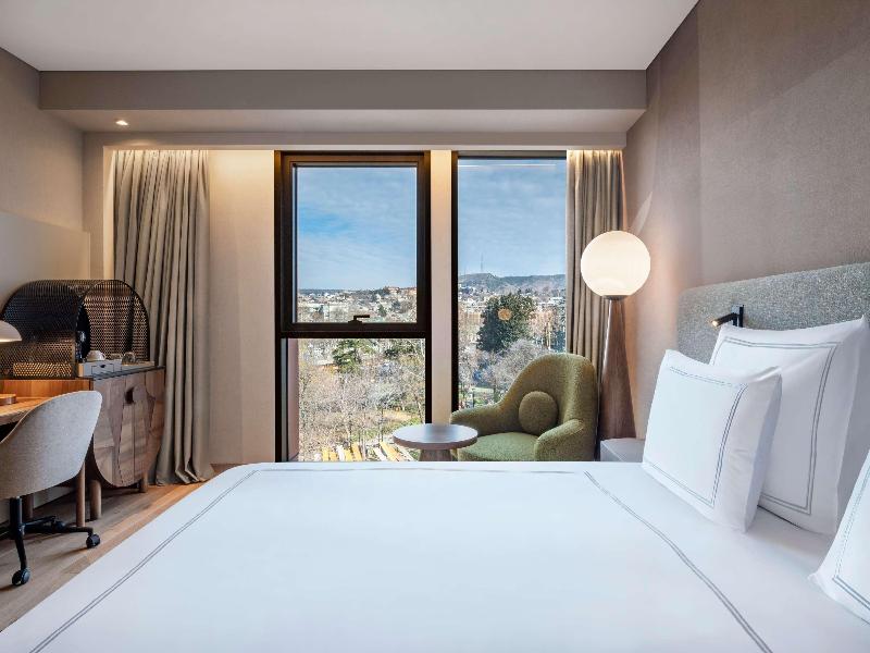 Swissôtel Tbilisi image
