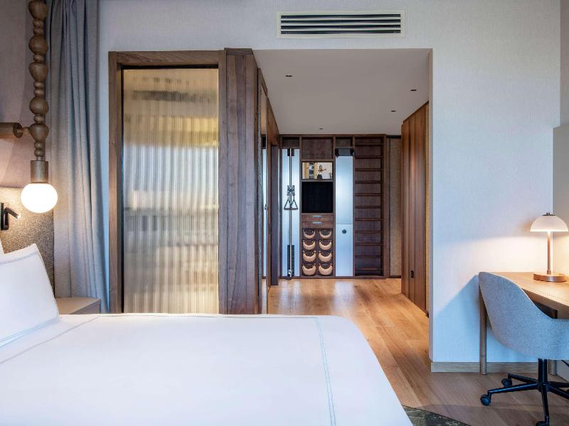 Swissôtel Tbilisi image