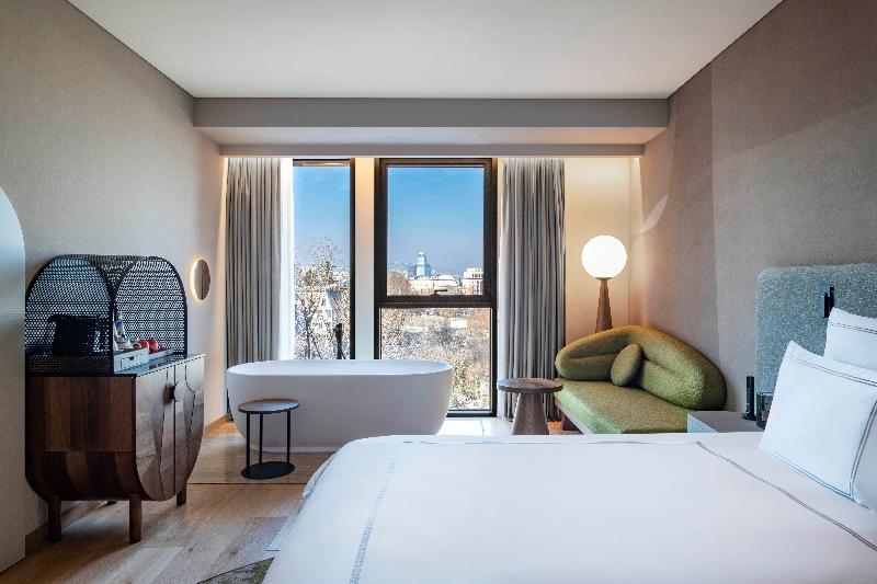 Swissôtel Tbilisi image