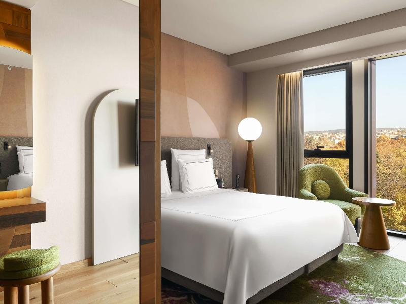 Swissôtel Tbilisi image