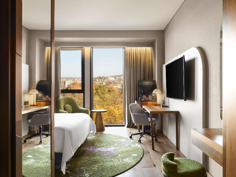 Swissôtel Tbilisi image