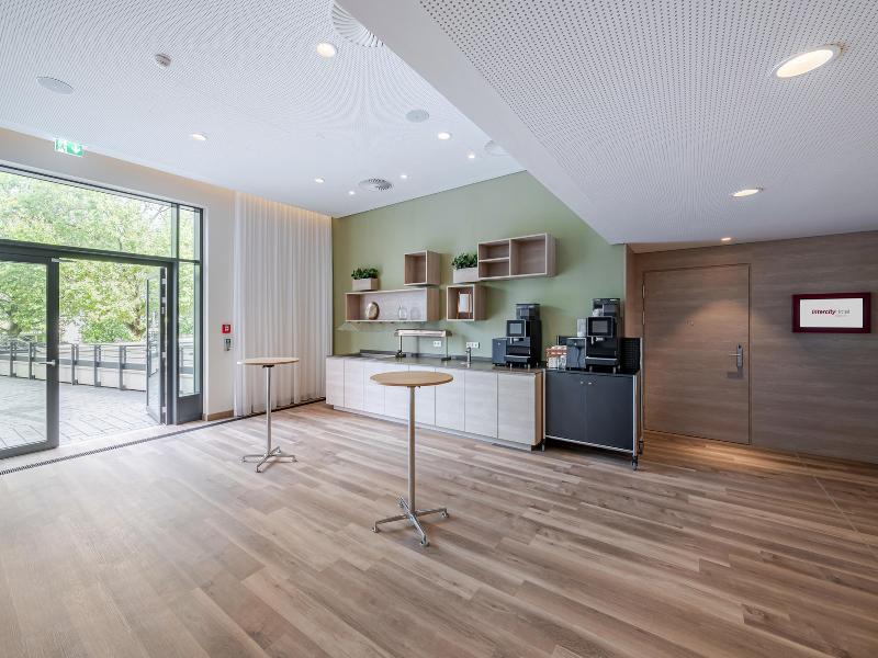 IntercityHotel Karlsruhe image