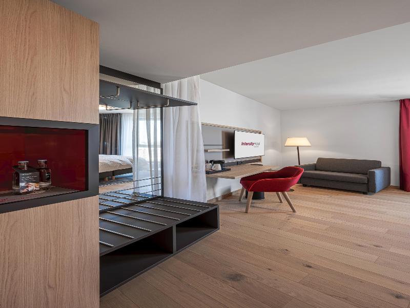 IntercityHotel Karlsruhe image