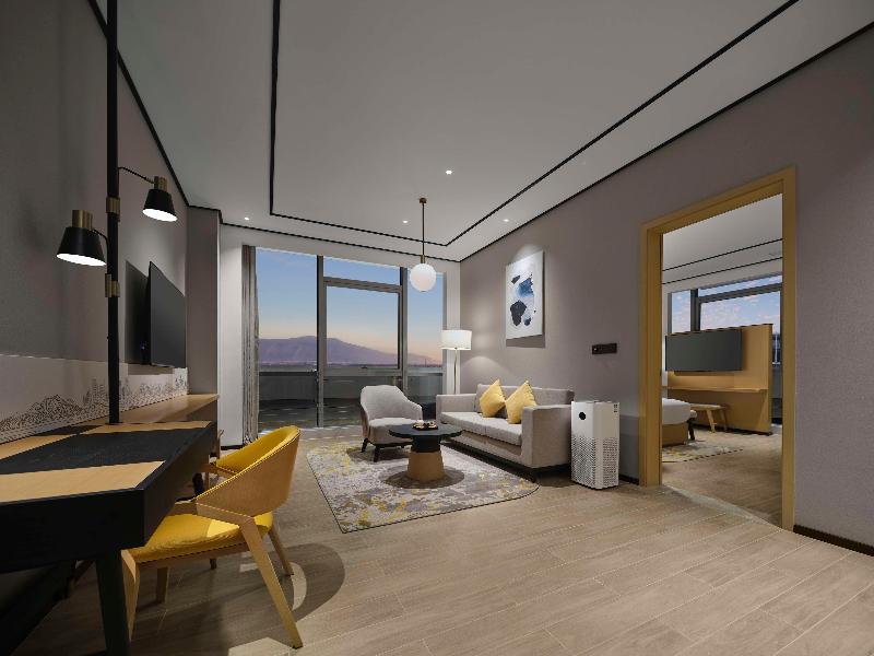 Hilton Garden Inn Beijing Haidian Daoxiang Lake image