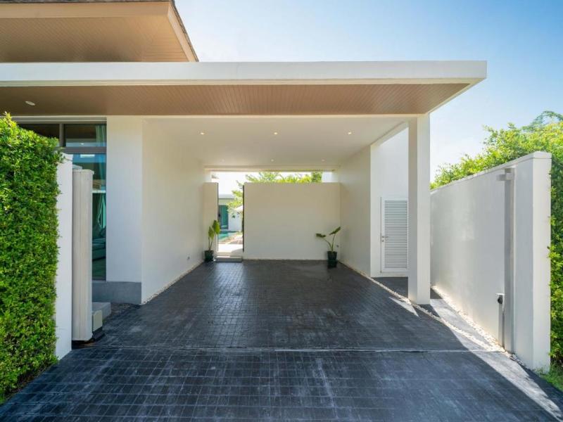 Escape Villas At Shambhala Grand Villa image