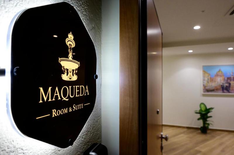 B&B Maqueda - Room & Suite