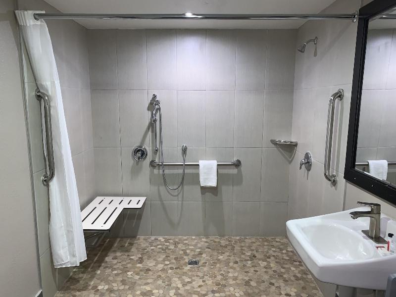 Skyways Hotel image
